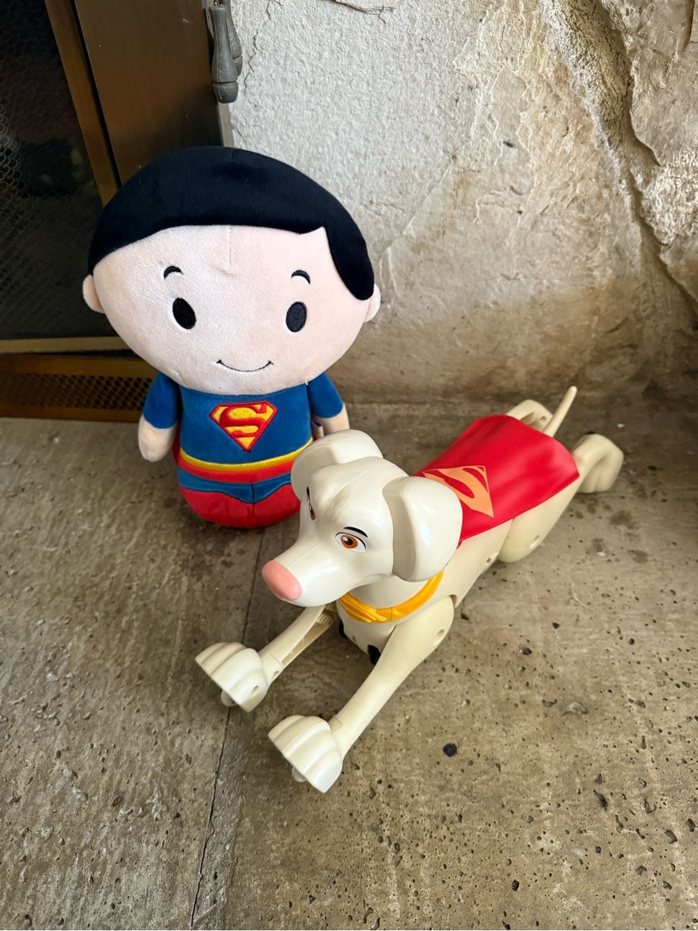 Mattel Superman Plush and Super Dog Toy - Blue, Red, Cream